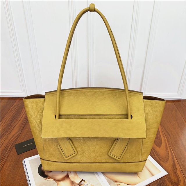 Bottega Veneta Arco 48 Bag Grainy Calfskin Yellow